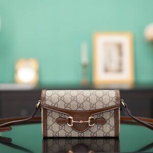 Gucci Horsebit 1955 mini bag in beige and dark brown GG
